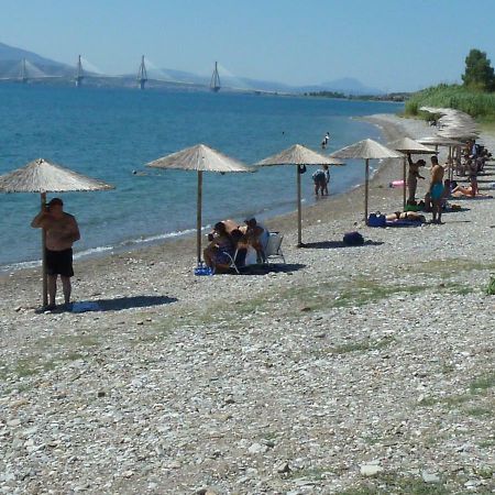 Seaside Residence In Nafpaktos Eksteriør billede