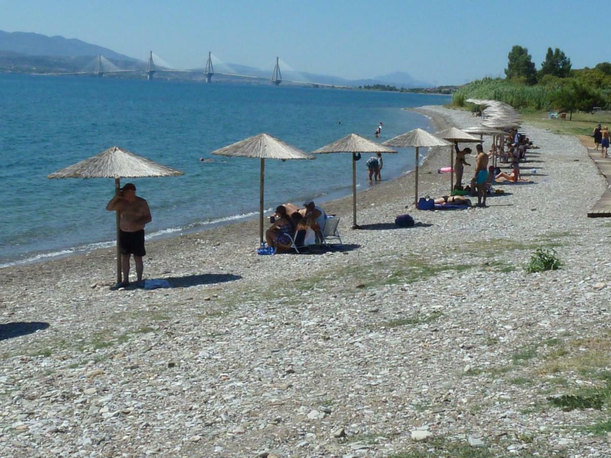 Seaside Residence In Nafpaktos Eksteriør billede